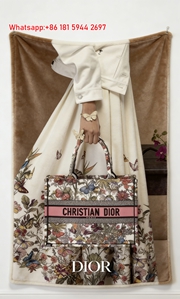 Christian Dior Floral Tote Flannel Throw Blanket D156